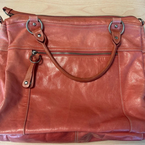 NOT FOR SALE sorry can’t delete :( Soprano leather large coral pink purse in gr - Picture 6 of 13